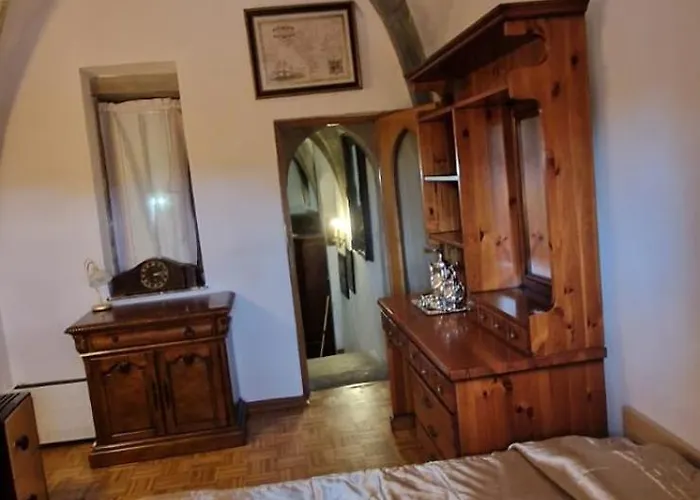 Burg Hermannstein - Monks Nocleg ze śniadaniem